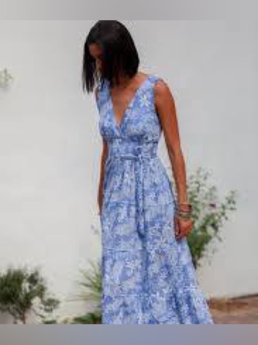 NWOT Annabella Sleeveless Blue Floral Maxi Dress - V-Neck